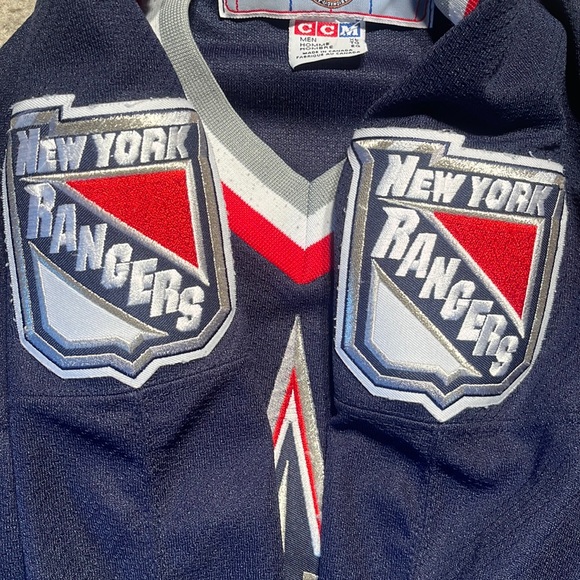 New York Rangers Alternate CCM Jersey - Picture 4 of 6